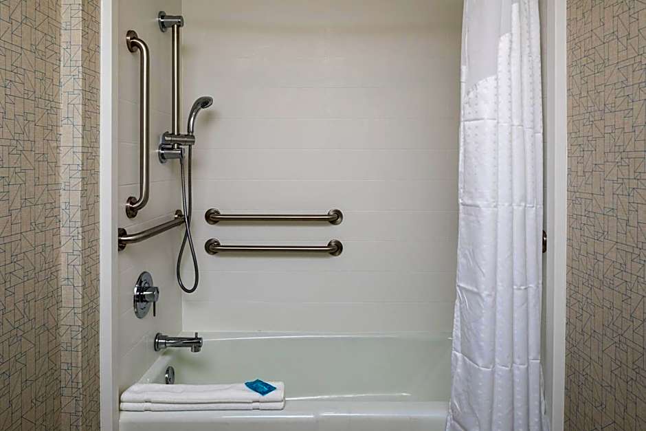 Holiday Inn Express Atlanta Airport-College Park By IHG