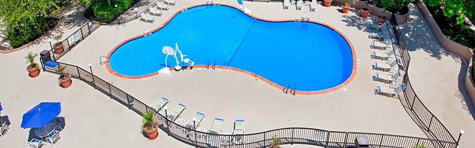 Holiday Inn Country Club Plaza – Kansas City, MO