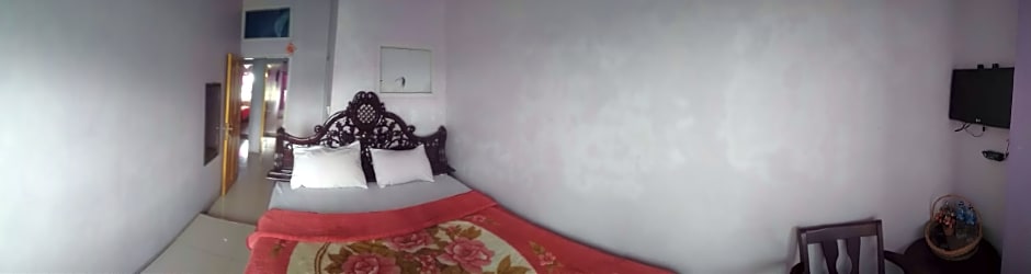 Trivadoh Syariah Hotel