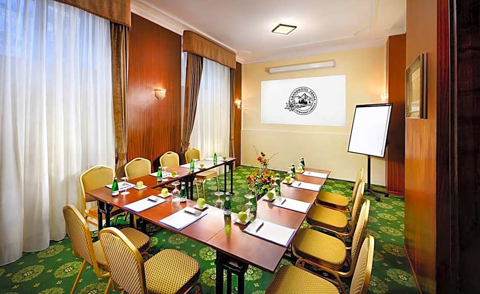 Grand Hotel Praha