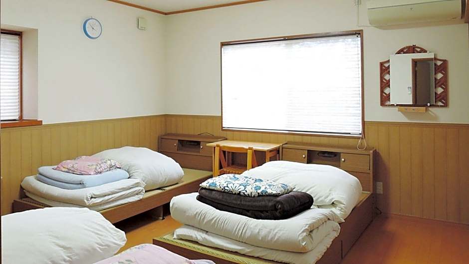 Beppu Yukemuri-no-oka Youth Hostel