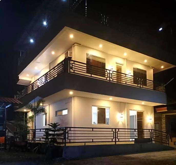 RRJJ's TRANSIENT - A minute walk away from the beach