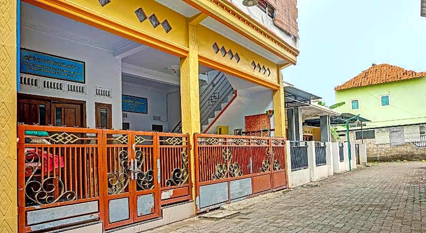 Hotel O Noril Haromain Homestay Syariah