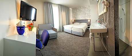 Standard room - Annex building Jona