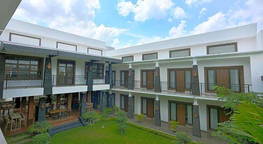 OYO 611 The Edwin Syariah