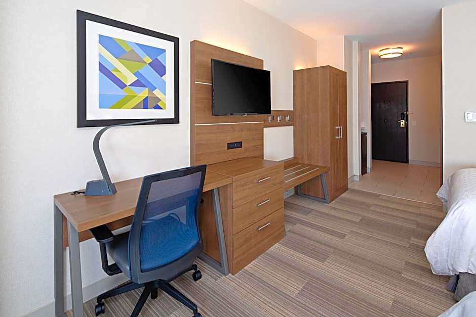 Holiday Inn Express Los Angeles LAX Airport By IHG