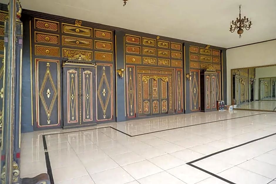 Cakra Homestay Solo Mitra RedDoorz