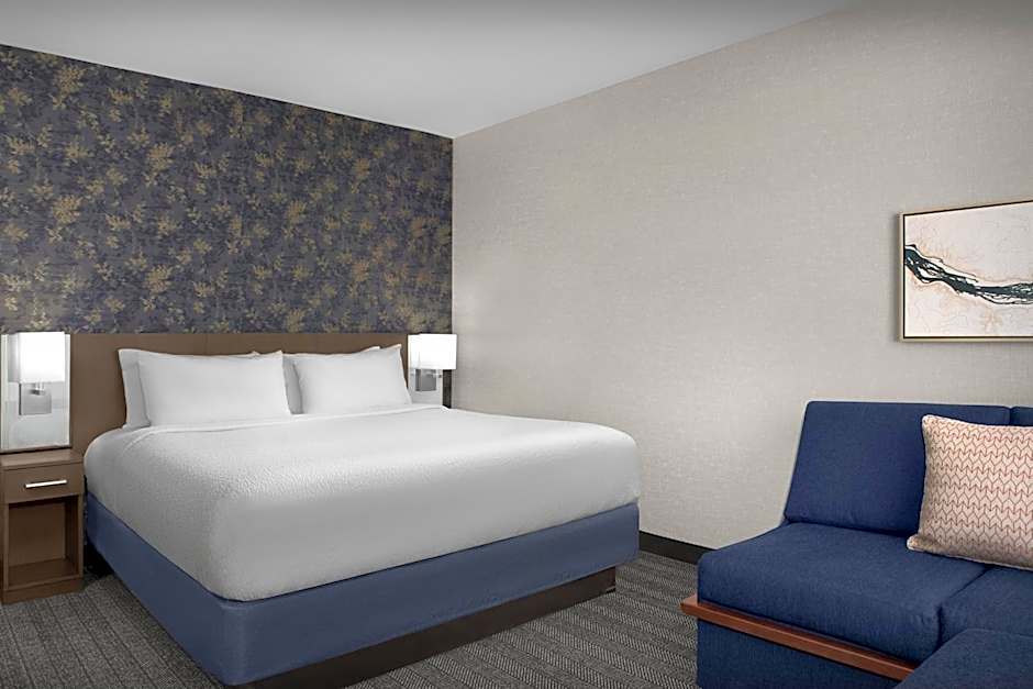 Courtyard by Marriott Richmond Downtown