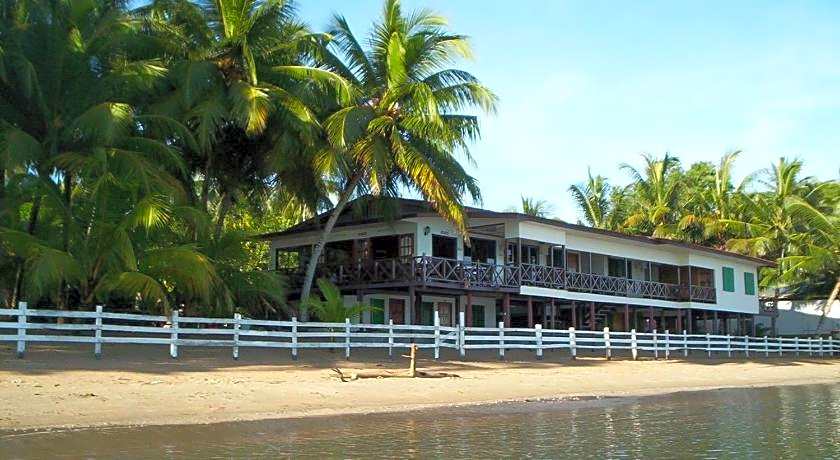 Seaside Travellers Inn