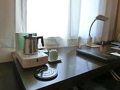 Single Room - Smoking