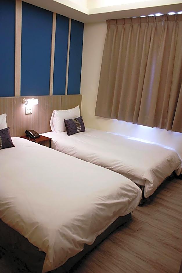 Prince Hotel