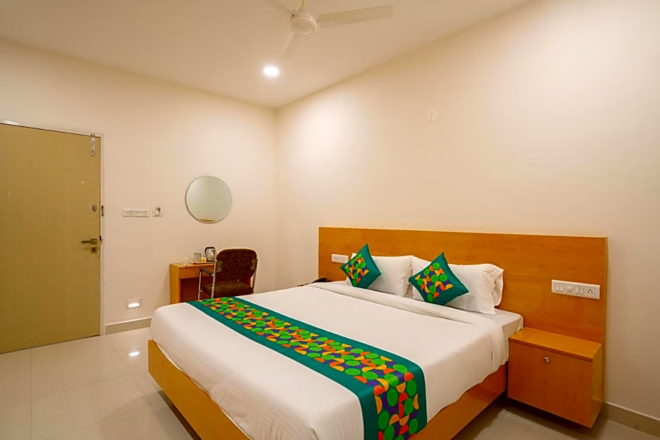 Treebo The Living Tree Khairtabad