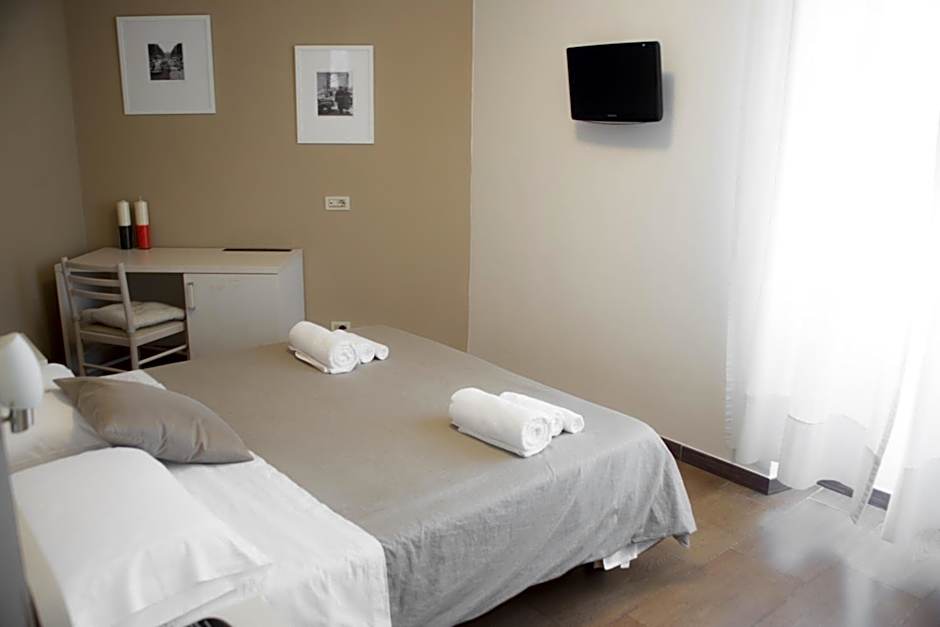 Anna Guest House