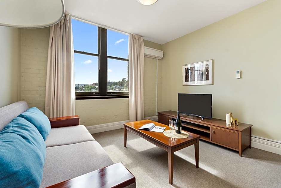 Launceston Central Apartment Hotel