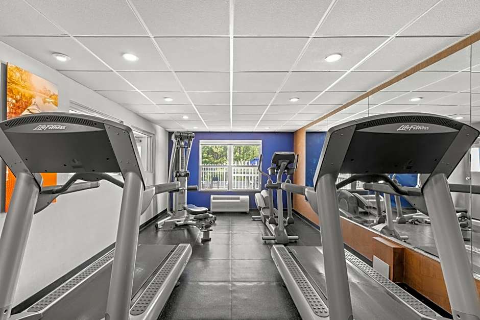 Comfort Inn & Suites Rome South