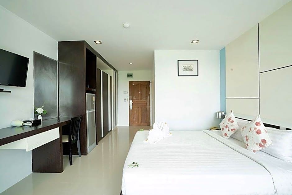 CA Hotel and Residence Phuket - SHA Extra Plus