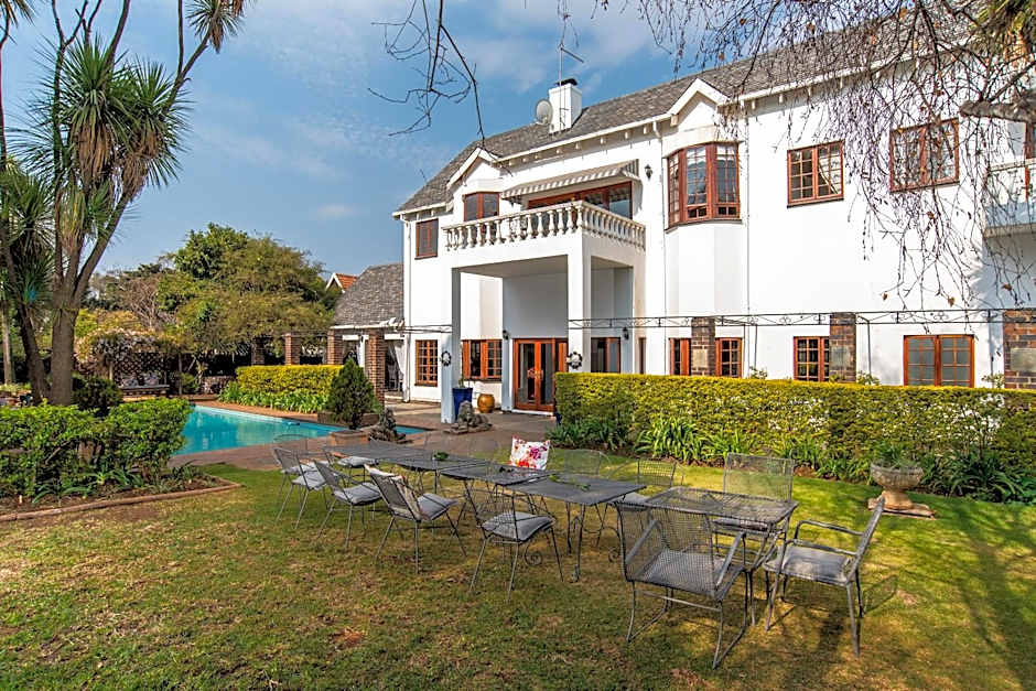 5th Avenue Gooseberry Guest House