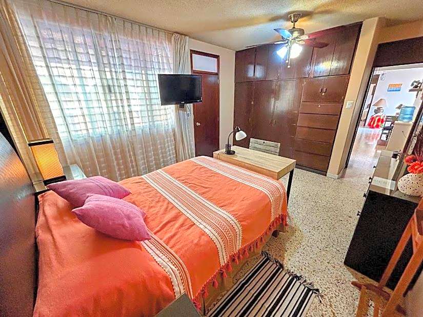Casa de las Palmas Guest House