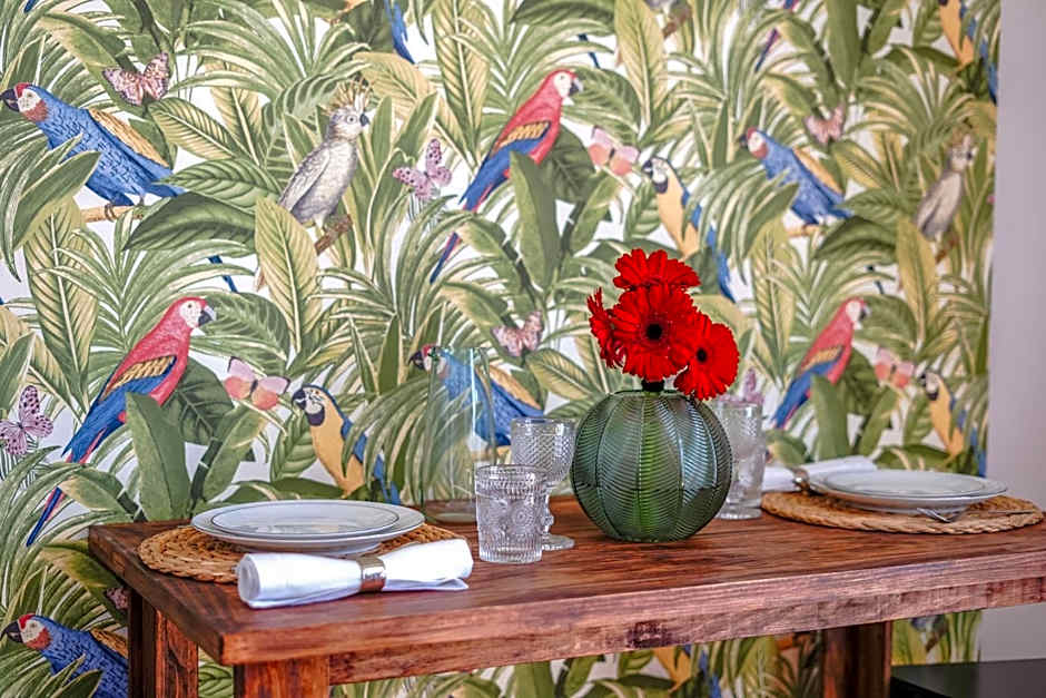 Lx Design Apartment near Congress Center