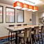 DoubleTree Suites By Hilton Minneapolis