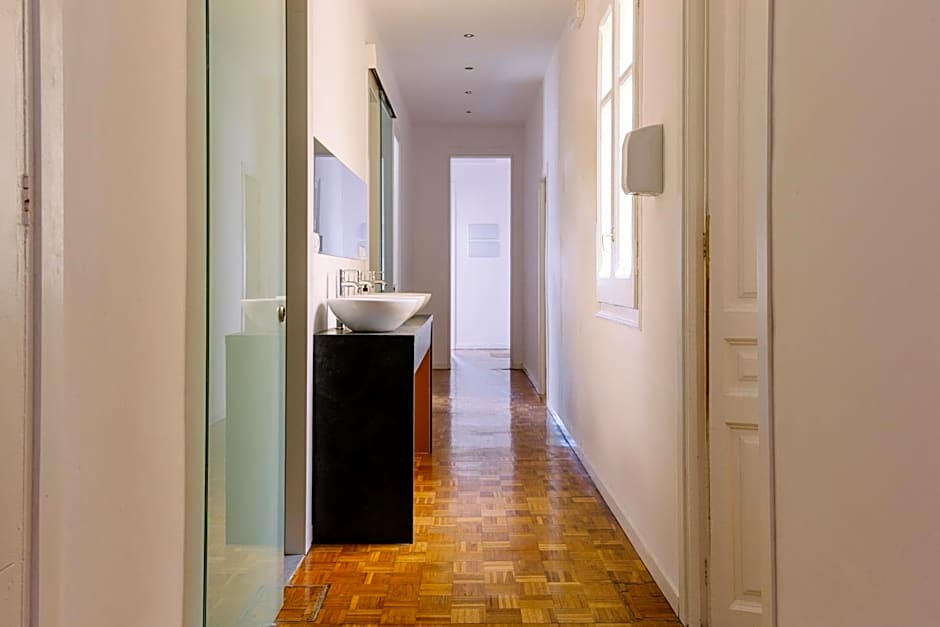 Balmes Private Rooms