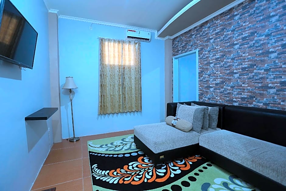 OYO 1864 Tiara Guest House