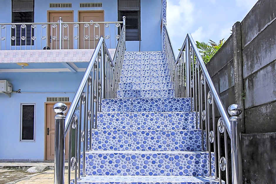 OYO Life 90433 Serasi Kost