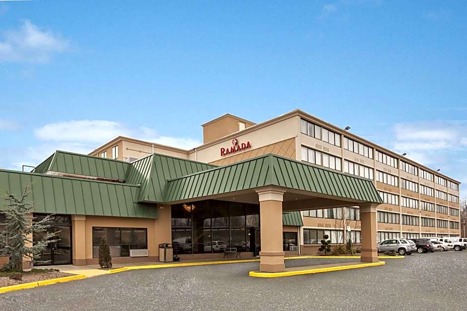 Ramada by Wyndham Rochelle Park Near Paramus