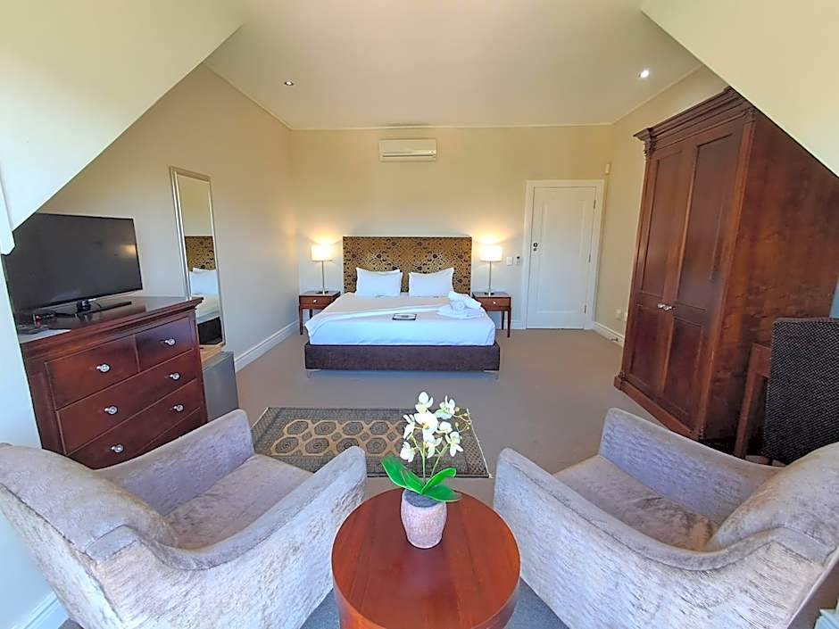 Wild Mushroom Country House