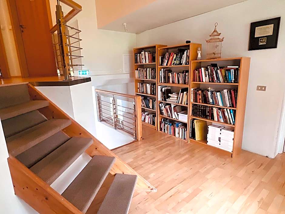 Reykjavik Peace Center