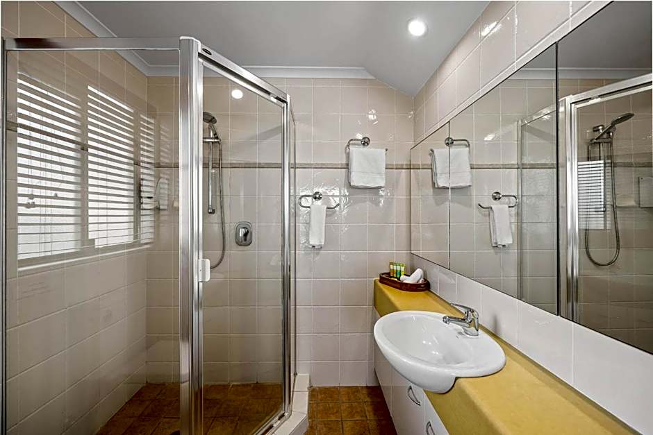 Sunshine Towers Boutique Apartments