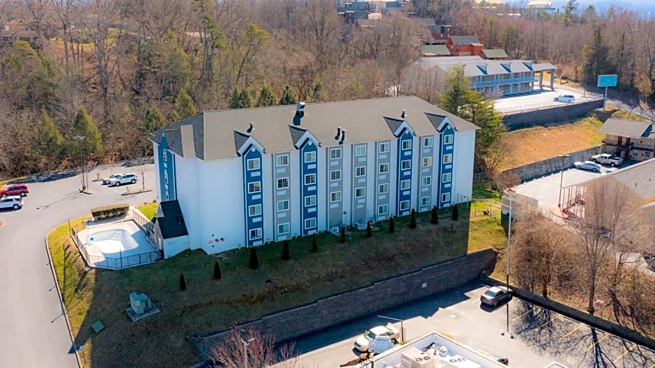 Microtel Inn & Suites by Wyndham Pigeon Forge