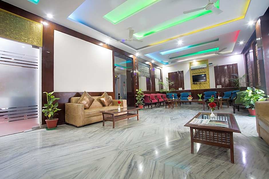 Airport Hotel Olive & Blue