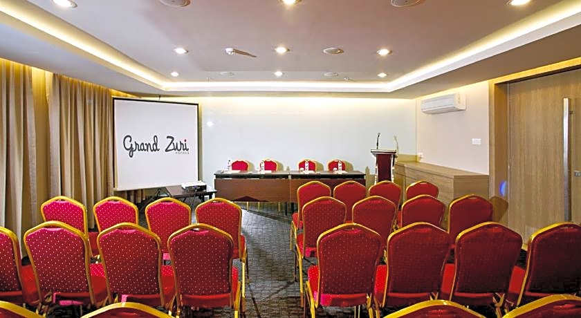 Grand Zuri Kuta Bali Hotel