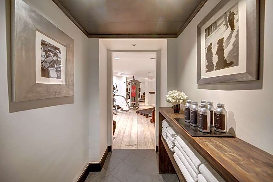 Chalgrin Boutique Hotel