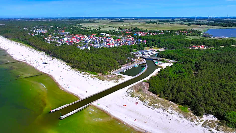 Hotel i Apartamenty Gorzelanny Dźwirzyno