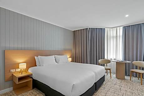 Metro Mirage Hotel Newport