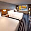 Silver Cloud Inn-Tacoma Waterfront
