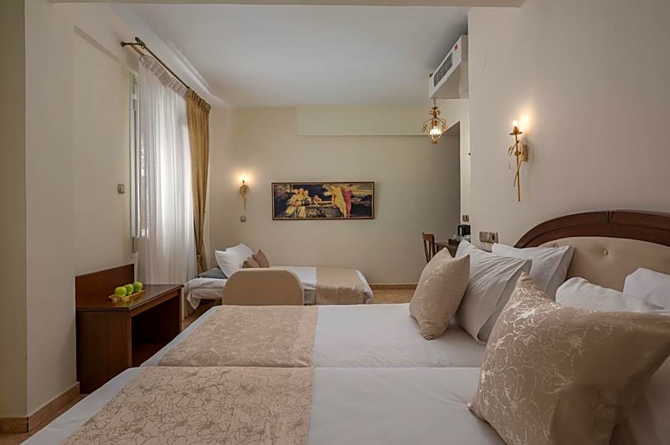 Filippos Hotel