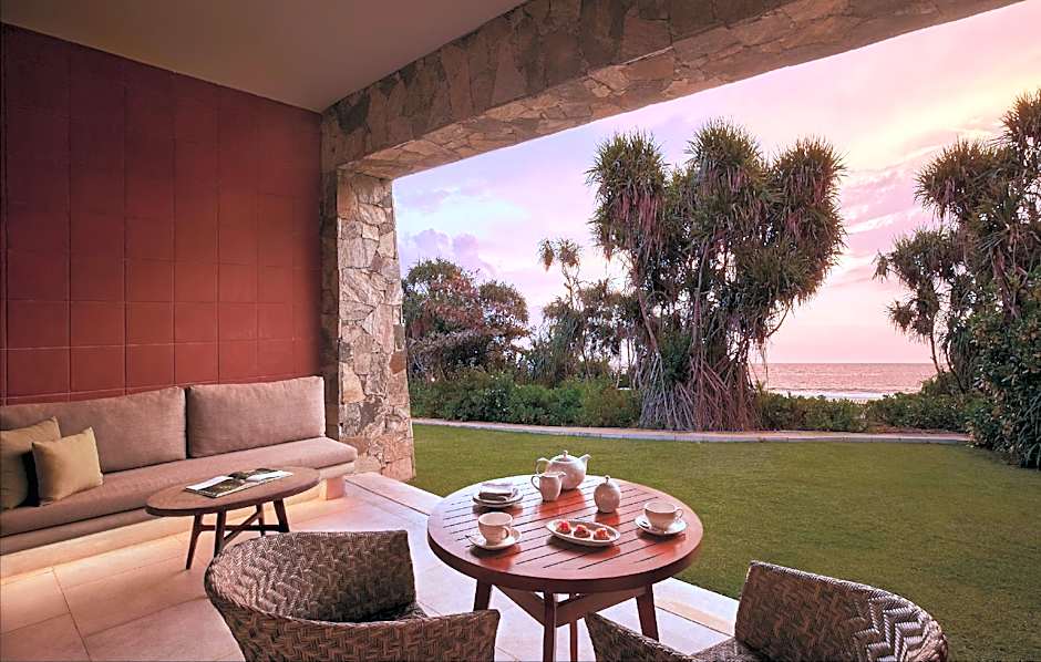 Cinnamon Bentota Beach