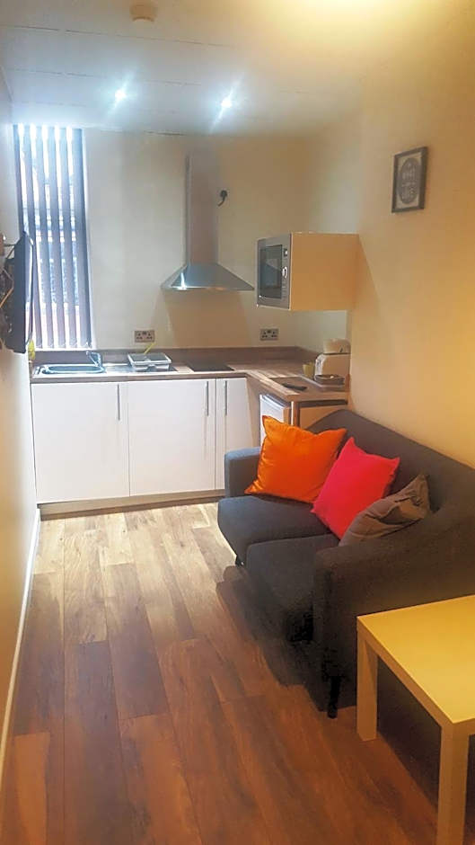 Premier Lodge Central