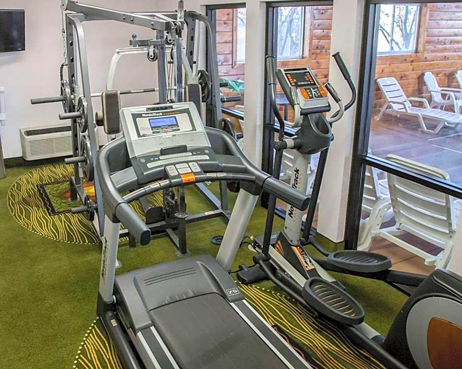 Quality Inn & Suites Loves Park near Rockford