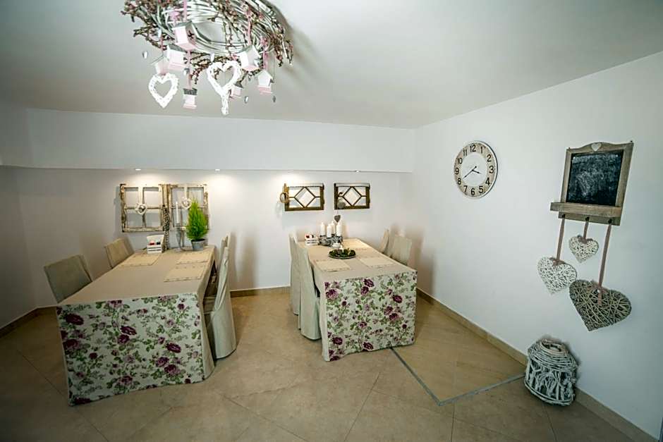 WILLA IZBICA KARPACZ parking, jacuzzi, sauna gratis