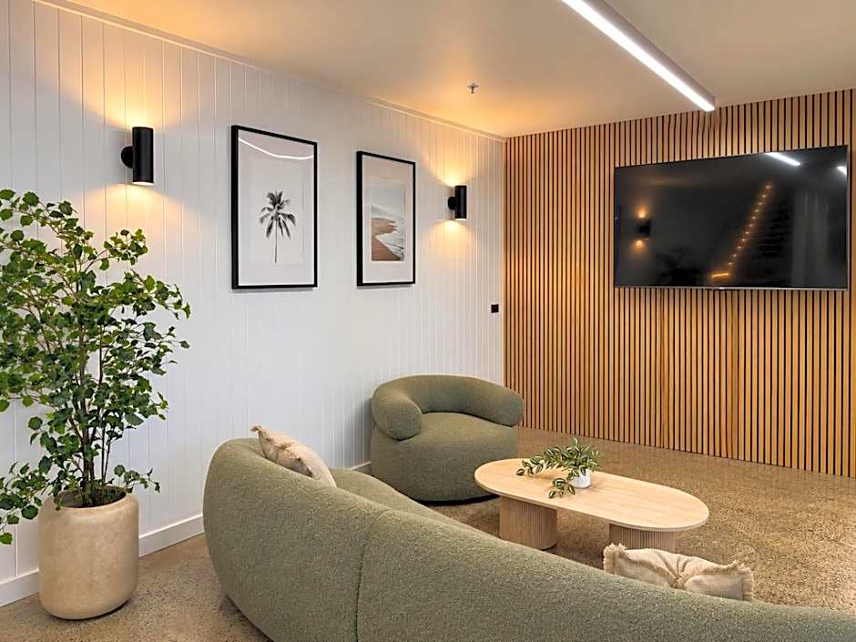 Bayside House