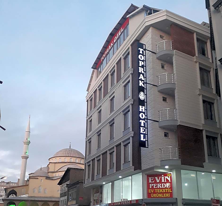 Toprak Hotel