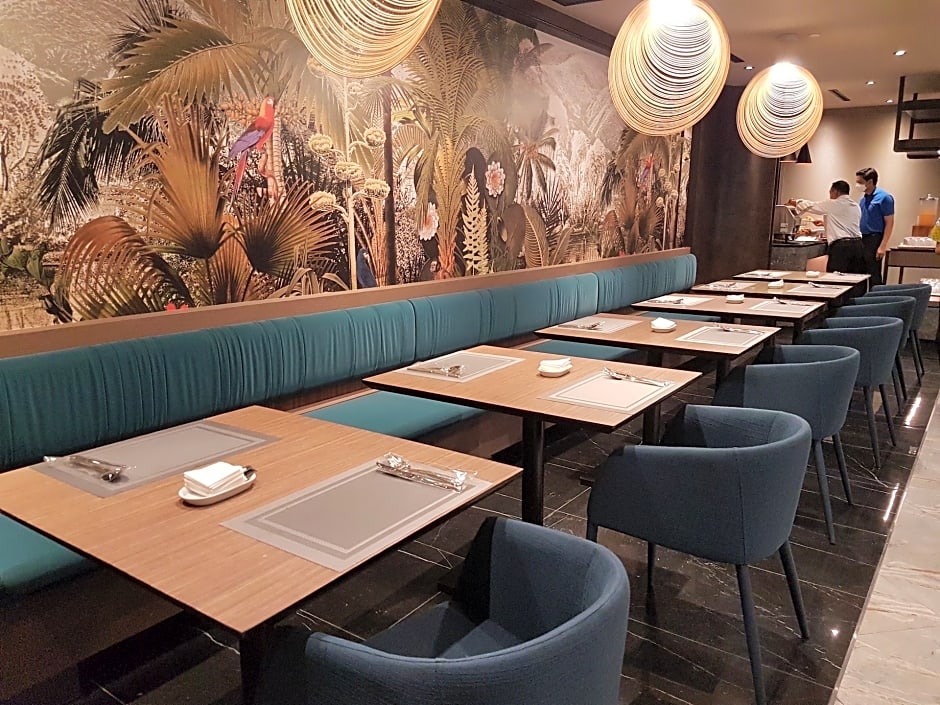 Asawin Grand Convention Hotel