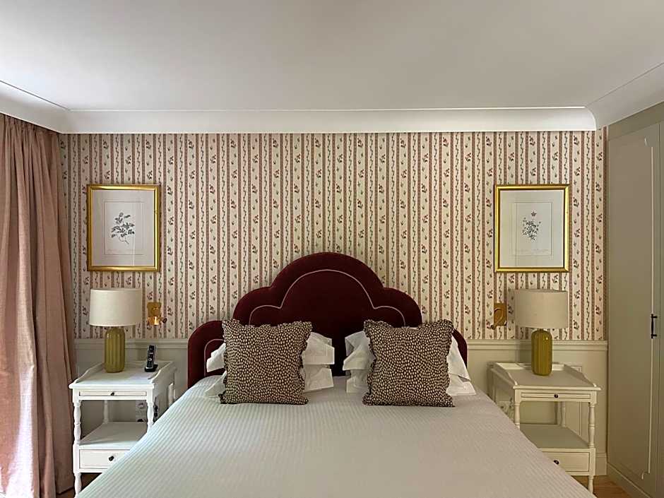 Chateau La Cheneviere