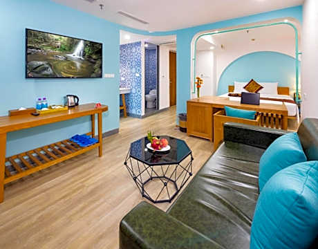 Junior Suite with Balcony