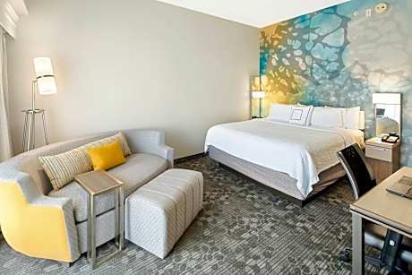 King Room with Sofa Bed