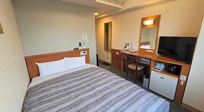 Hotel Route-Inn Fukaya Ekimae